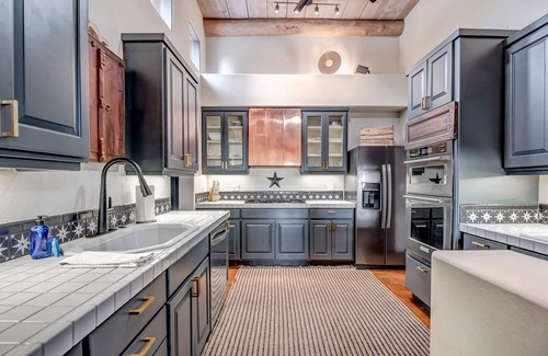 West Sedona Casa | Rooftop Deck, Views, Pool & Hot Tub, Alfresco Dining, Perfect For Starry Nights!