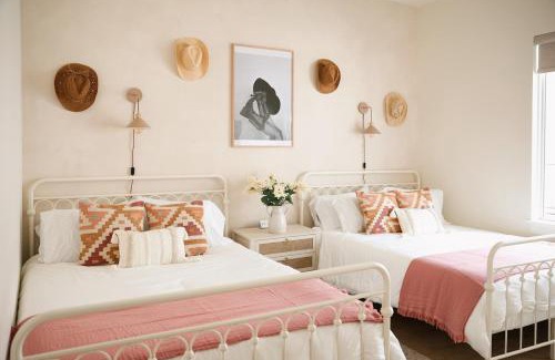 Buena Vista Apartamento | Rooftop, Firepit, King, Smart TVs, 6min drive to Broadway