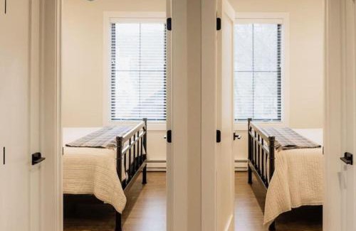 Heart of Missoula Casa | Rooftop Guest House with Hot Tub