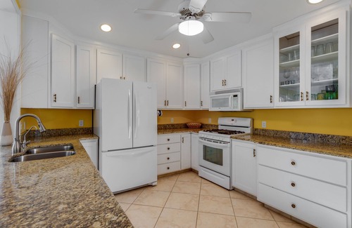 Fort Myers Beach Casa | Rooftop Patio w/Panoramic Views of the Gulf & Bay. WALK to everything.
