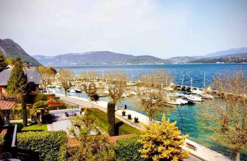 Le Bourget-du-Lac Apartamento | Rooftop pieds dans l’eau, terrasse, parking sécu