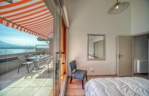Le Bourget-du-Lac Apartamento | Rooftop pieds dans l’eau, terrasse, parking sécu