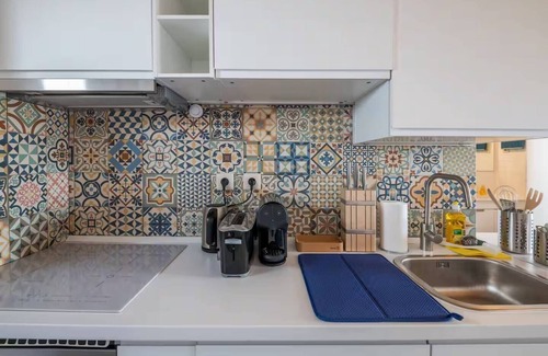 Santa Isabel Apartamento | ROOFTOP Studio with terrace and view by Amoreiras