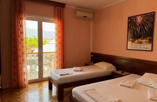 Babin do Apartamento | ROOM 03 Villa KRIVOKAPIC