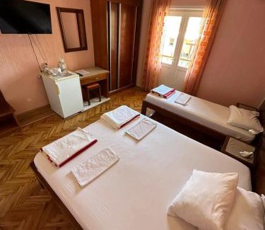 Babin do Apartamento | ROOM 03 Villa KRIVOKAPIC
