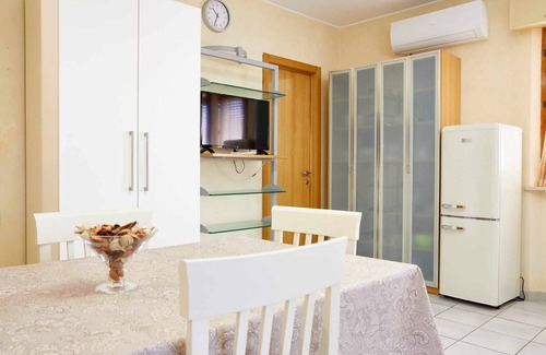Camerano Apartamento | Room 143- Apartment near the center