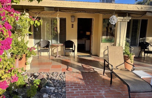 Downtown Palm Springs Apartamento | 🌸Room 2️⃣ in a former boutique hotel, two blocks from Downtown Palm Springs 🌞