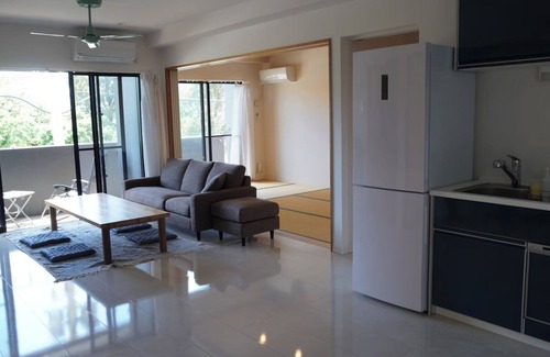 Sakimotobu Apartamento | Room 202 Maximum 8 people Openair condominium / Kunigami-gun Okinawa