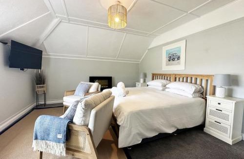 Holywell Casa | Room 3 at Holywell Beach Bar