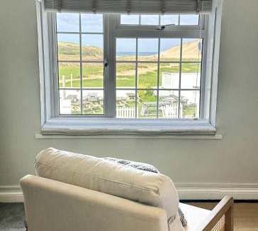 Holywell Casa | Room 3 at Holywell Beach Bar