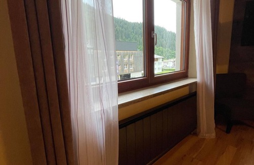 Klosterle Apartamento | Room 3 - Double room, bathroom, WC - Haus St. Martin