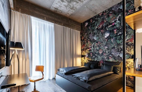 Balingen Apartamento | Room 3 - QUI Lounge Bar Deli Apartments