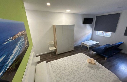 Quintans Casa | ROOM 3 WITH STREET VIEW