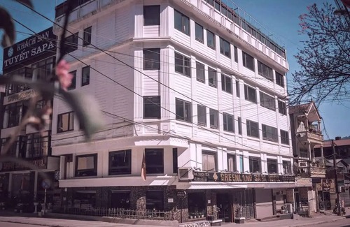 Sa Pa Apartamento | Room 8: Jasmine - Greenland Sa Pa Hotel by DLMH