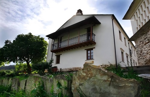 Mondonedo Apartamento | Room A Figueira in Mondoñedo with Mountain Views, Shared Terrace, and Wi-Fi