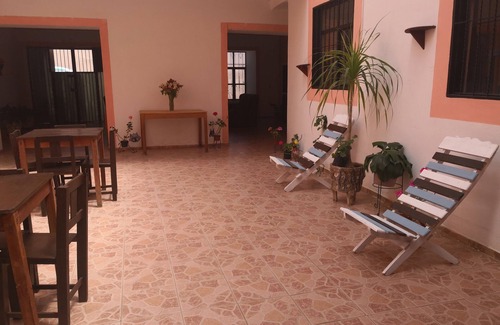 Barrio del Cerrillo Casa | Room in House - Awesome King Room In City Center