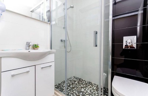 Kastel Stafilic Casa | Room-all Saints Suites B&b Kastela - Dou