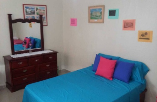 Ciudad Nueva Cama Y Desayuno | Habitación disponible Santo Domingo Ciudad Colonial.
