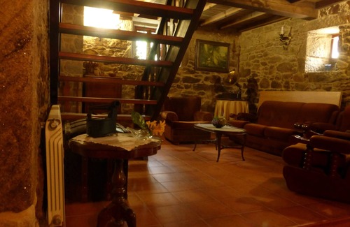 Orazo Cama Y Desayuno | HABITACION C - CASA RURAL