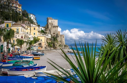 Cetara Apartamento | Room 'Camera Libeccio Sea View' with Sea View, Wi-Fi and Air Conditioning