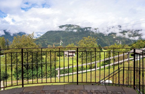 Arsie Apartamento | Habitación 'Camera Rotonda' con vistas a la montaña, balcón y Wi-Fi