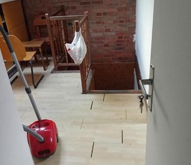 Mulhouse Casa | Room chambre Zimmer in einer Wohnung