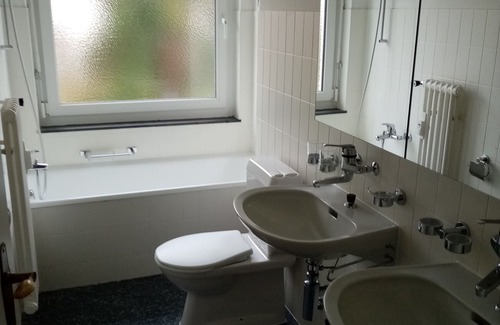 Meilen District Casa | Room close to the lake