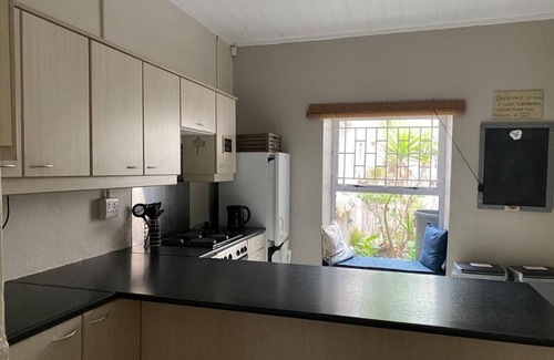 Langebaan Casa | Room in Holiday House - Cozy Crner Kitehouse