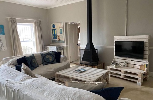 Langebaan Casa | Room in Holiday House - Cozy Crner Kitehouse