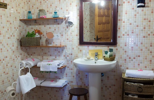 Castronuno Casa | Habitación 'Desvan' con jardín compartido y Wi-Fi
