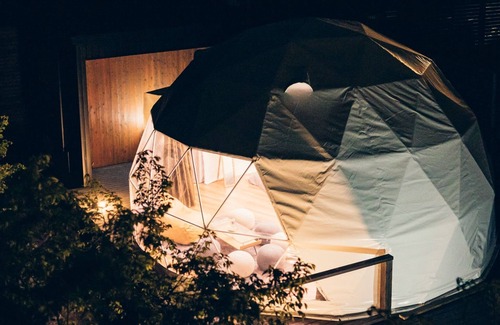 Yufuin Onsen Cabina | Room dome tent with hot spring 1 night and 2 / Yufu Ōita