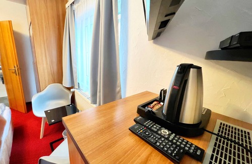 Hagnau Apartamento | Habitación 'Doppelzimmer Mit Zustellbett 1' con vistas al lago