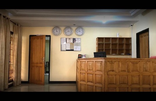 Accra Apartamento | Room-double Room With Garden View in Acc