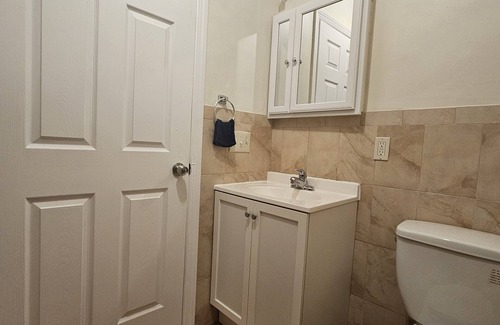 Newark Casa | Room E Divine Villa 5mins to EWR