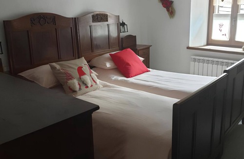 Sampeyre Cama Y Desayuno | Room "Flora" in B&B Antica Casa Occitana