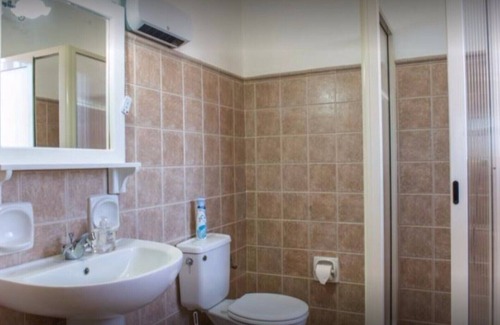 Ta' Għammar Cama Y Desayuno | HABITACIÓN PARA 3 PERSONAS CON BAÑO PRIVADO