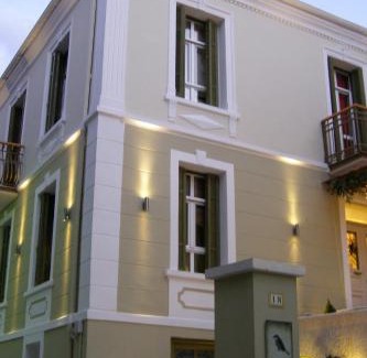 Kastoria Casa | Room "frog" in a neoclasical house
