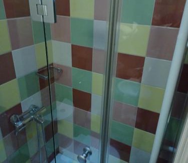 Kastoria Casa | Room "frog" in a neoclasical house