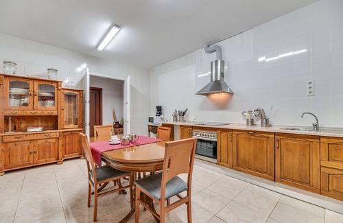 Guaro Apartamento | Habitación 'Habitación 6' con terraza compartida, Wi-Fi y aire acondicionado