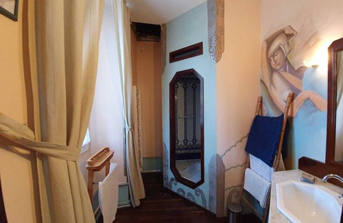 Saint-Pe-de-Bigorre Cama Y Desayuno | Room in a 17th-century manor house