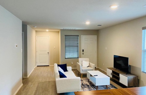 San Antonio Casa | Room In A Quiet Retreat