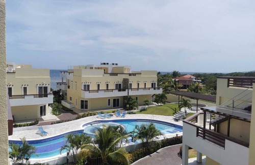 Antoneys Cay Villa | preciosa habitación con acceso a playa privada
