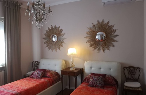Cremona Casa | Room in Apartment - Villa Piera Holiday Home in Cremona Apartment With Independent Entrance