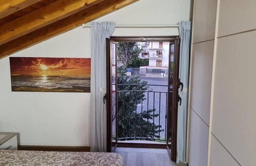 Trappitello Cama Y Desayuno | Room in B&B - B&b Villa Chiara Trappitello Taormina