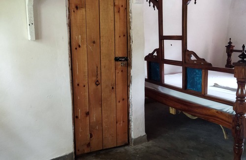 Gede Casa | Room in B&B - Mida Creek Eco Camp 1