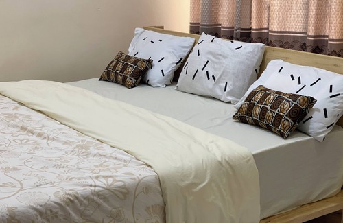 Musanze Cama Y Desayuno | Room in B&B - Nice Rooms, Unbeatable Prices