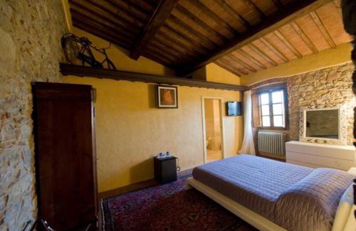 Santa Cristina a Mezzana Casa | Room in BB - Agriturismo Sottotono, nature and relax
