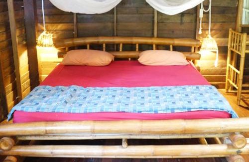Nuea Khlong Casa | Room in Bungalow - Breathtaking Cottage of Koh Pu