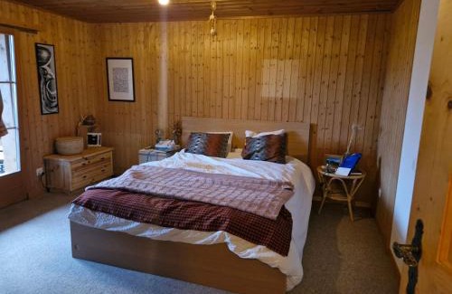 Davos Casa | Room in cosy Swiss Chalet
