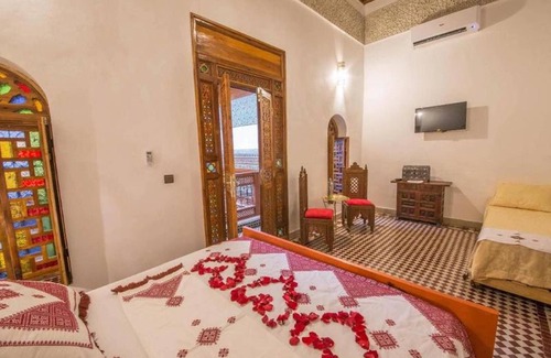 R'habet Zbib Casa | Beautiful Riad Ouliya in Fes